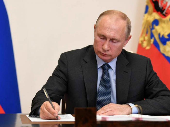 Президент РФ подписал закон о переходе Волгоградской области к московскому времени