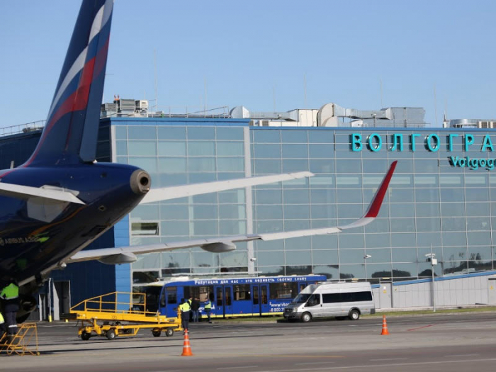 В волгоградском аэропорту из-за больных пассажиров сели четыре авиалайнера.